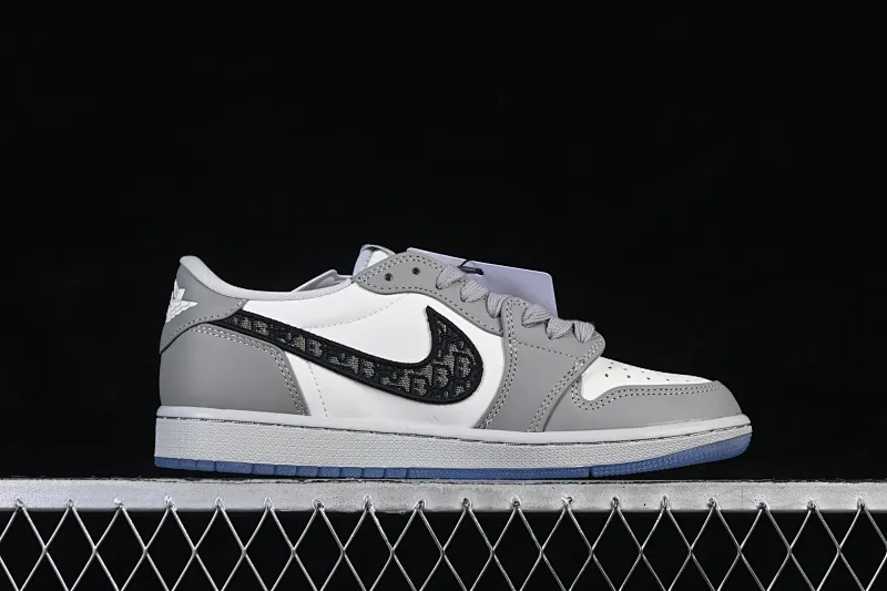 All categories Air Jordan Jordan series basketball shoes Air Jordan 1 Low Dior x Air Jordan 1 Low AJ1 Joe 1 Dior joint white gray low top CN8608-002